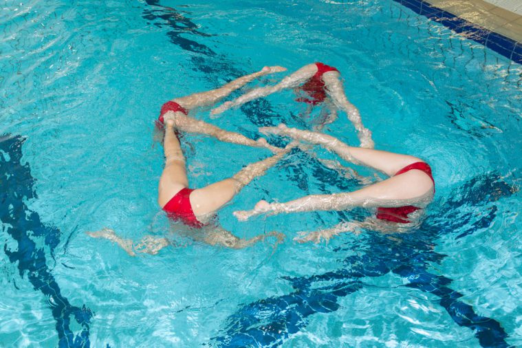 Actions des licenciées de la fédération française de natation, section natation artistique. (club du Stade Français)
ARSLA - Nagez pour lutter contre la SLA, dimanche 22-09-19. Piscine George Hermant, Paris 75019